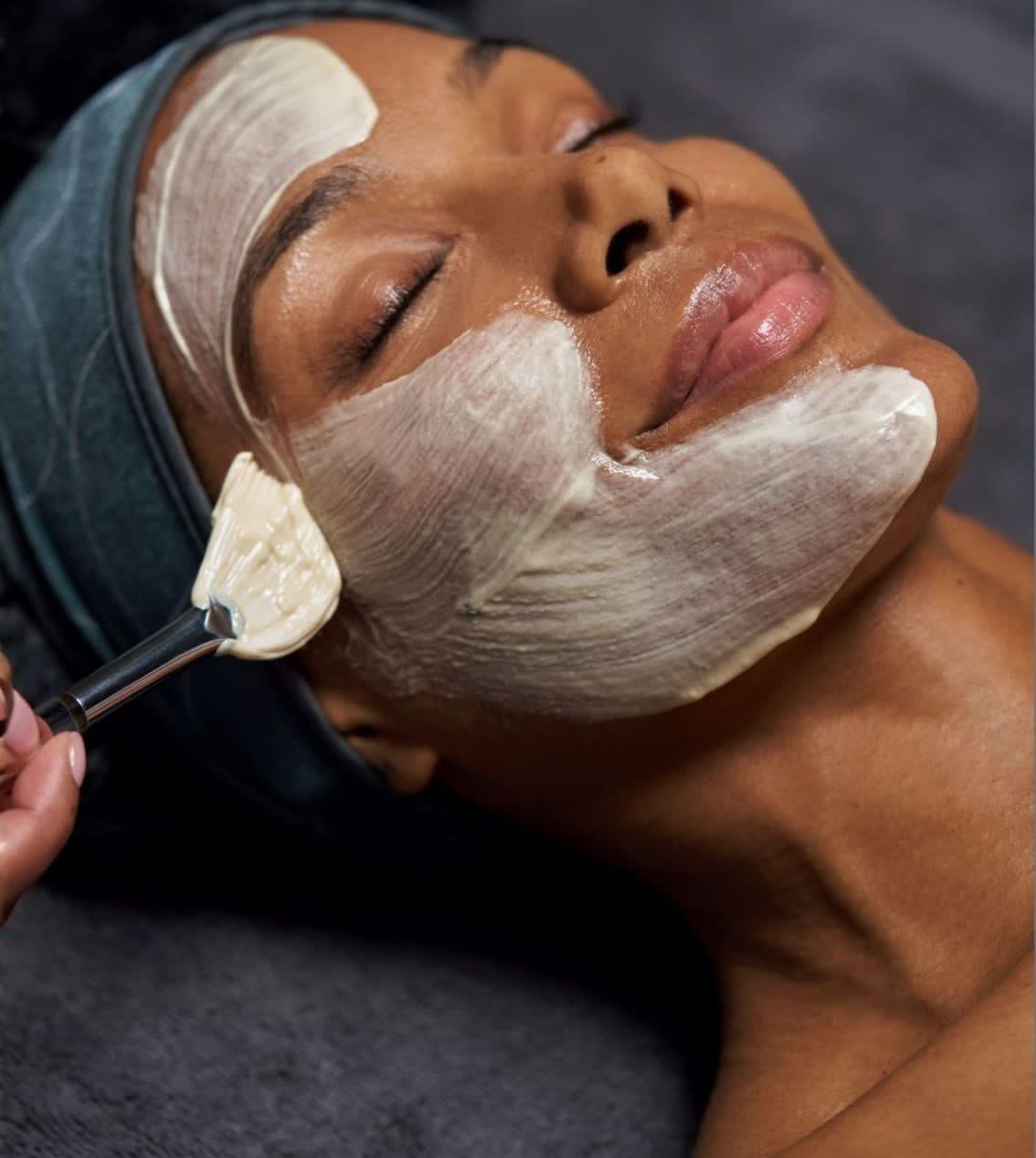 Anti-aging facial treatment