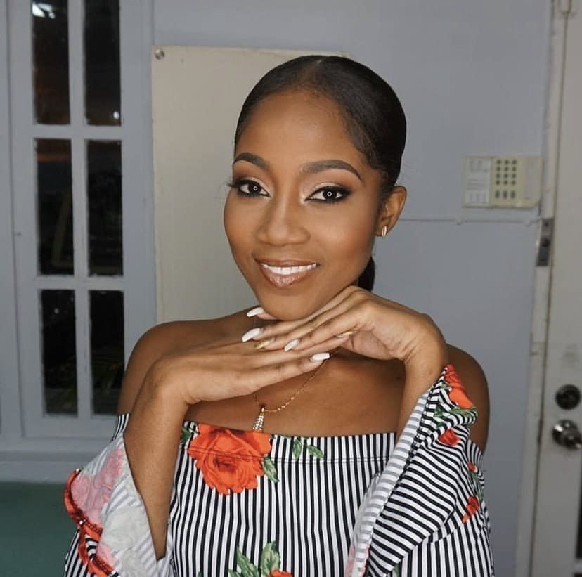 Soft glam makeup look